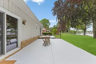 303 E Huron River Dr, Belleville, MI 48111 - Photo 41