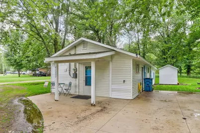 47202 N Sunset Circle, Bloomingdale, MI 49026 - Photo 3