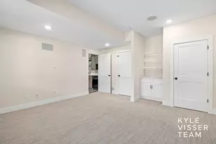 69 Lakeside Dr SE, Grand Rapids, MI 49506 - Photo 59