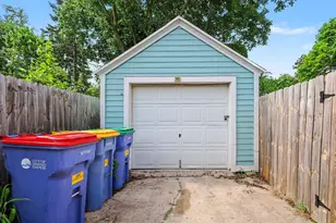 1855 Philadelphia Ave SE, Grand Rapids, MI 49507 - Photo 25