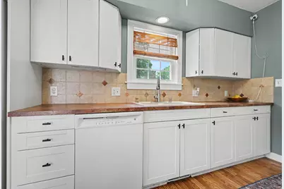1855 Philadelphia Avenue SE, Grand Rapids, MI 49507 - Photo 13