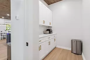 7924 S Beech Ave, Howard City, MI 49329 - Photo 27