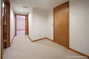 1946 Lakeview Dr, Zeeland, MI 49464 - Photo 41