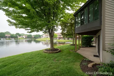 1946 Lakeview Drive, Zeeland, MI 49464 - Photo 47