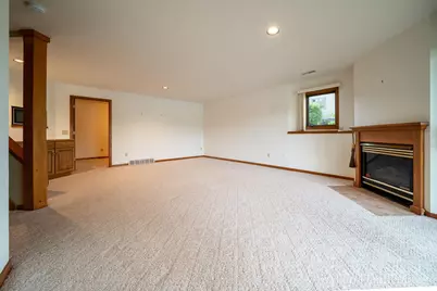 1946 Lakeview Drive, Zeeland, MI 49464 - Photo 37