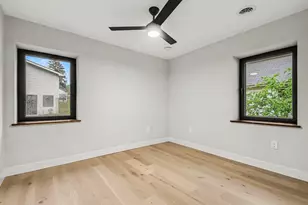720 Eastern Ave NE, Grand Rapids, MI 49503 - Photo 15