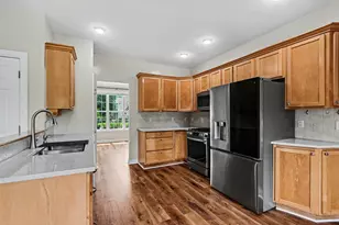 5169 Chasemoor Ct, Portage, MI 49024 - Photo 11