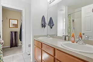 1692 Enclave Ln, Ann Arbor, MI 48103 - Photo 19