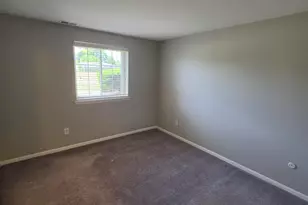 45290 Keding St, Utica, MI 48317 - Photo 11