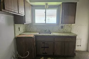3948 Minnesota St, Hamtramck, MI 48212 - Photo 7