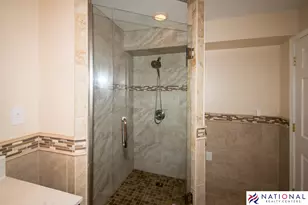 37709 Glengrove Dr, Farmington, MI 48331 - Photo 45