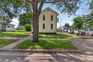 709 Detroit St, Jackson, MI 49201 - Photo 3