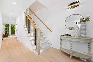 709 N 5th Ave, Ann Arbor, MI 48104 - Photo 3