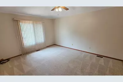 34565 Ann Arbor Trail, Livonia, MI 48150 - Photo 13
