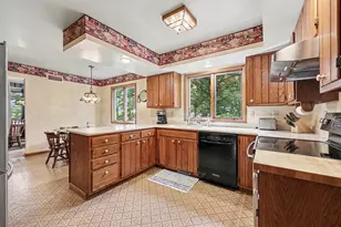 5688 W Waters Rd, Ann Arbor, MI 48103 - Photo 23