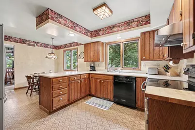 5688 W Waters Road, Ann Arbor, MI 48103 - Photo 17