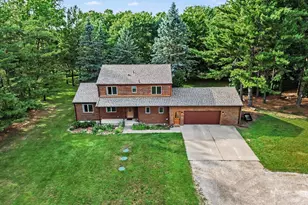 5688 W Waters Rd, Ann Arbor, MI 48103 - Photo 3