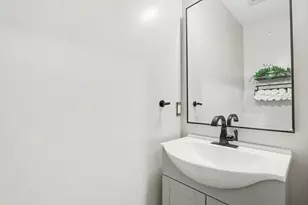 10645 Biltmore Ln, Portage, MI 49002 - Photo 19