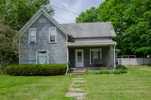 321 S Main St, Bellevue, MI 49021 - Photo 1