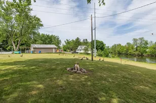 810 S Constantine St, Three Rivers, MI 49093 - Photo 29