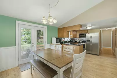 325 N 145th Avenue, Holland, MI 49424 - Photo 9