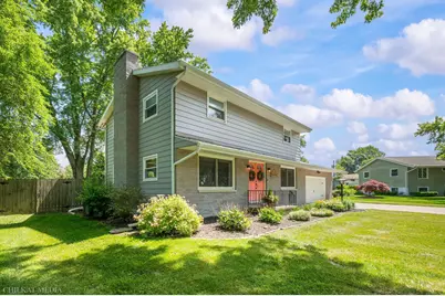 575 Lonesome Pine Trail, Saint Joseph, MI 49085 - Photo 3