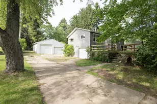 9470 Peck Rd, Greenville, MI 48838 - Photo 29