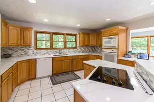 10090 King Hill Ct, Dexter, MI 48130 - Photo 13