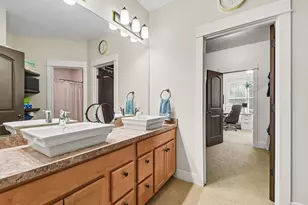3255 Stormy Creek Dr SE, Grand Rapids, MI 49512 - Photo 17