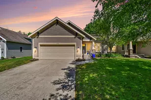 3255 Stormy Creek Dr SE, Grand Rapids, MI 49512 - Photo 3