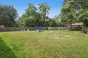 1089 Legion Park Dr, Holland, MI 49423 - Photo 15