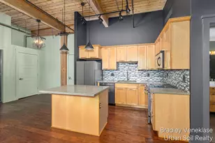 940 Monroe Ave NW, Grand Rapids, MI 49503 - Photo 9
