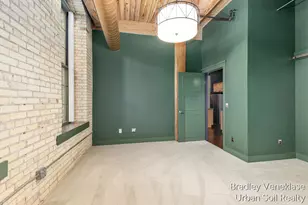 940 Monroe Ave NW, Grand Rapids, MI 49503 - Photo 13