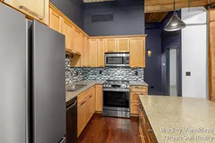 940 Monroe Ave NW, Grand Rapids, MI 49503 - Photo 7