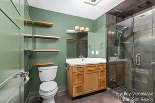 940 Monroe Ave NW, Grand Rapids, MI 49503 - Photo 13