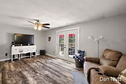 107 N Densmore Street, Muskegon, MI 49442 - Photo 11