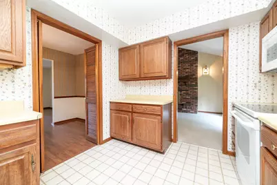 6124 Old Log Trail, Kalamazoo, MI 49009 - Photo 11