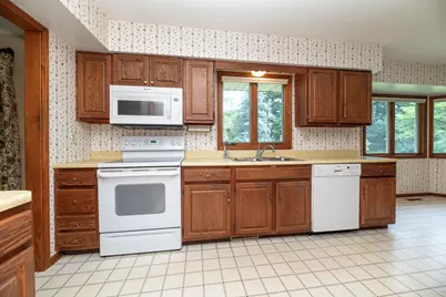 6124 Old Log Trail, Kalamazoo, MI 49009 - Photo 13
