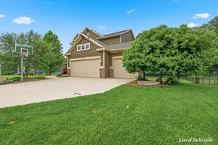 3671 Bryce Dr, Hudsonville, MI 49426 - Photo 3