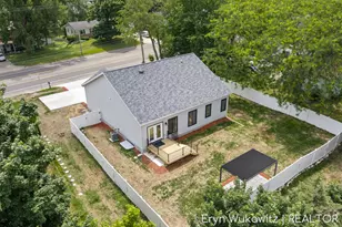 409 6 Mile Rd NW, Comstock Park, MI 49321 - Photo 35