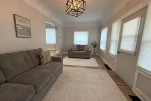 1864 Wood St, Muskegon, MI 49442 - Photo 3