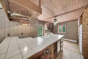11255 Case Rd, Brooklyn, MI 49230 - Photo 9