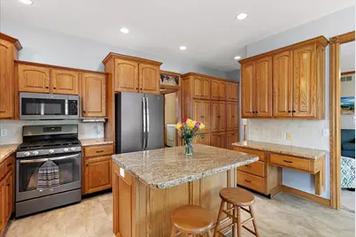 8259 Golfside Drive, Jenison, MI 49428 - Photo 13