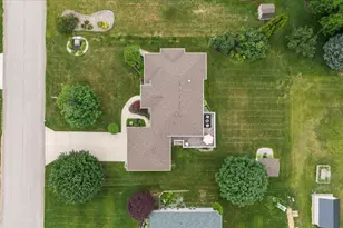 8259 Golfside Dr, Jenison, MI 49428 - Photo 61