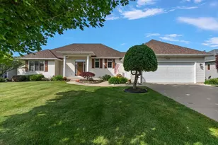 8259 Golfside Dr, Jenison, MI 49428 - Photo 5