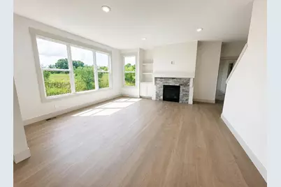 8305 Eagle Peak Drive, Jenison, MI 49428 - Photo 5