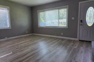 125 Peachtree Dr, Battle Creek, MI 49015 - Photo 3