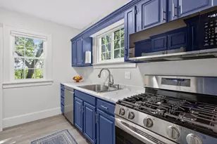 732 Lawrence St, Jackson, MI 49203 - Photo 15