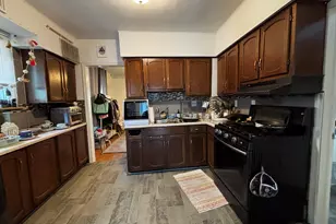 11690 Gallagher St, Hamtramck, MI 48212 - Photo 7