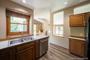 624 S 160th Ave, Holland, MI 49423 - Photo 15